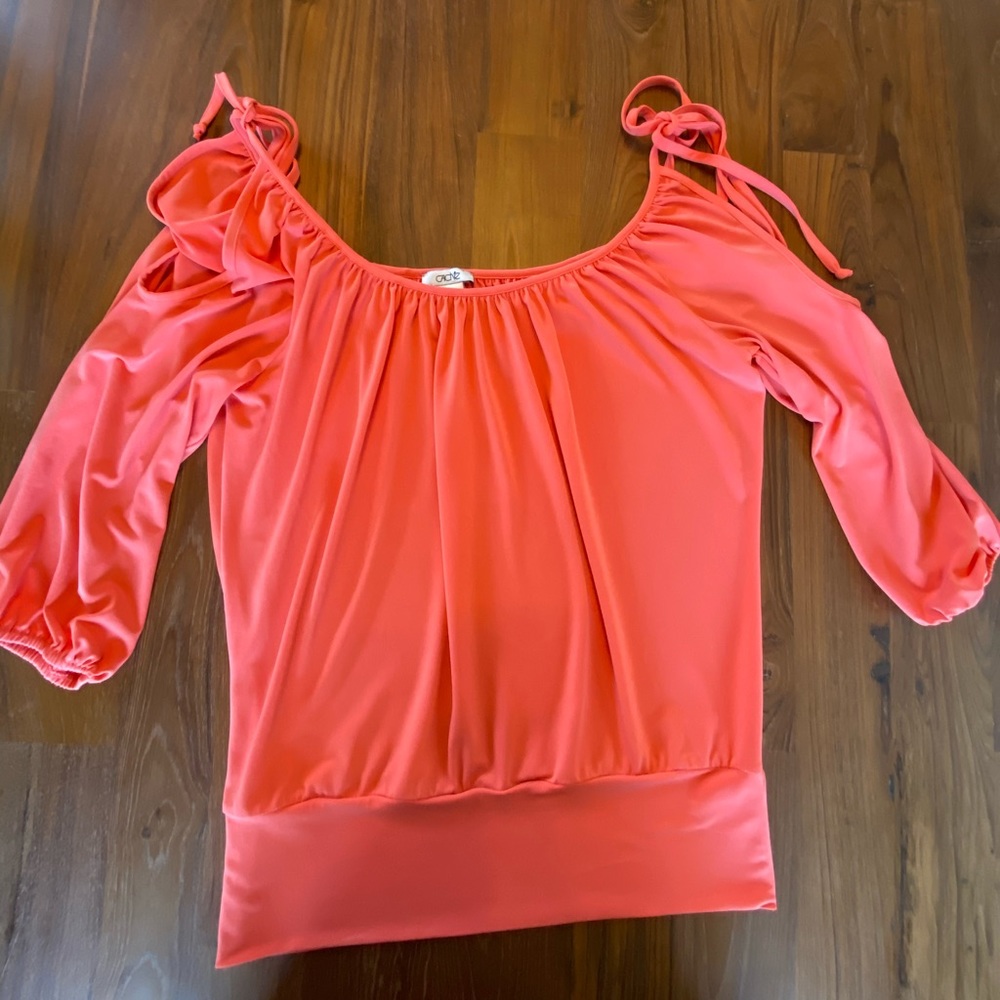 Cache Coral Three Quarter Sleeve Blouse Size Small